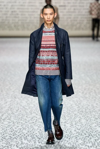 Look 27